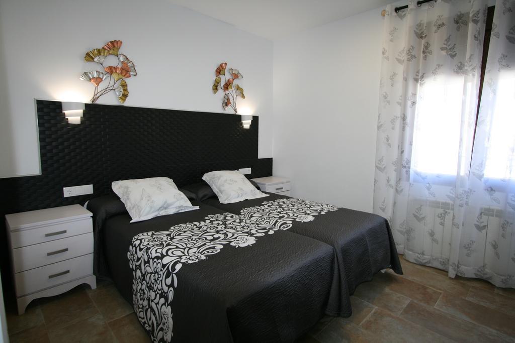 Mirasierra Plaza Apartment Coto Rios